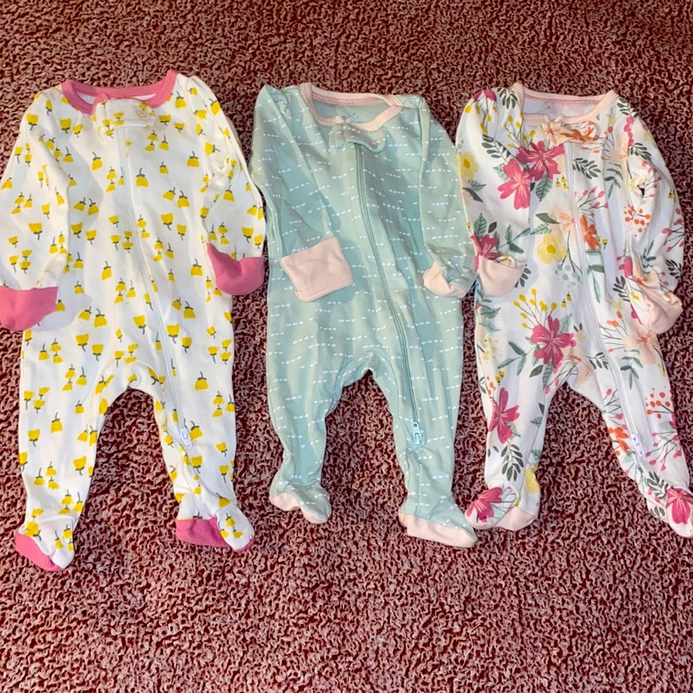 New born onesies